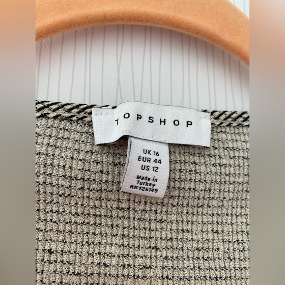 Topshop Square Neck Crop Top - Picture 5 of 6